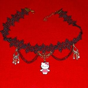 Sweet Hello Kitty Choker